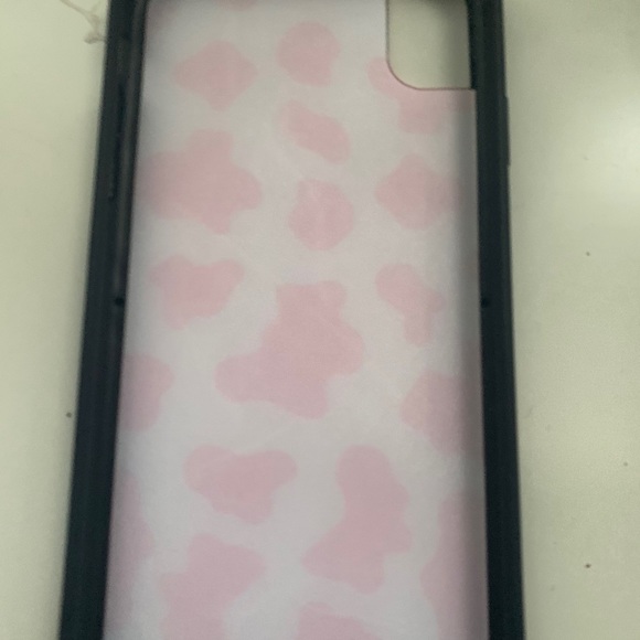 Pink cow print wildflower case - Picture 2 of 2